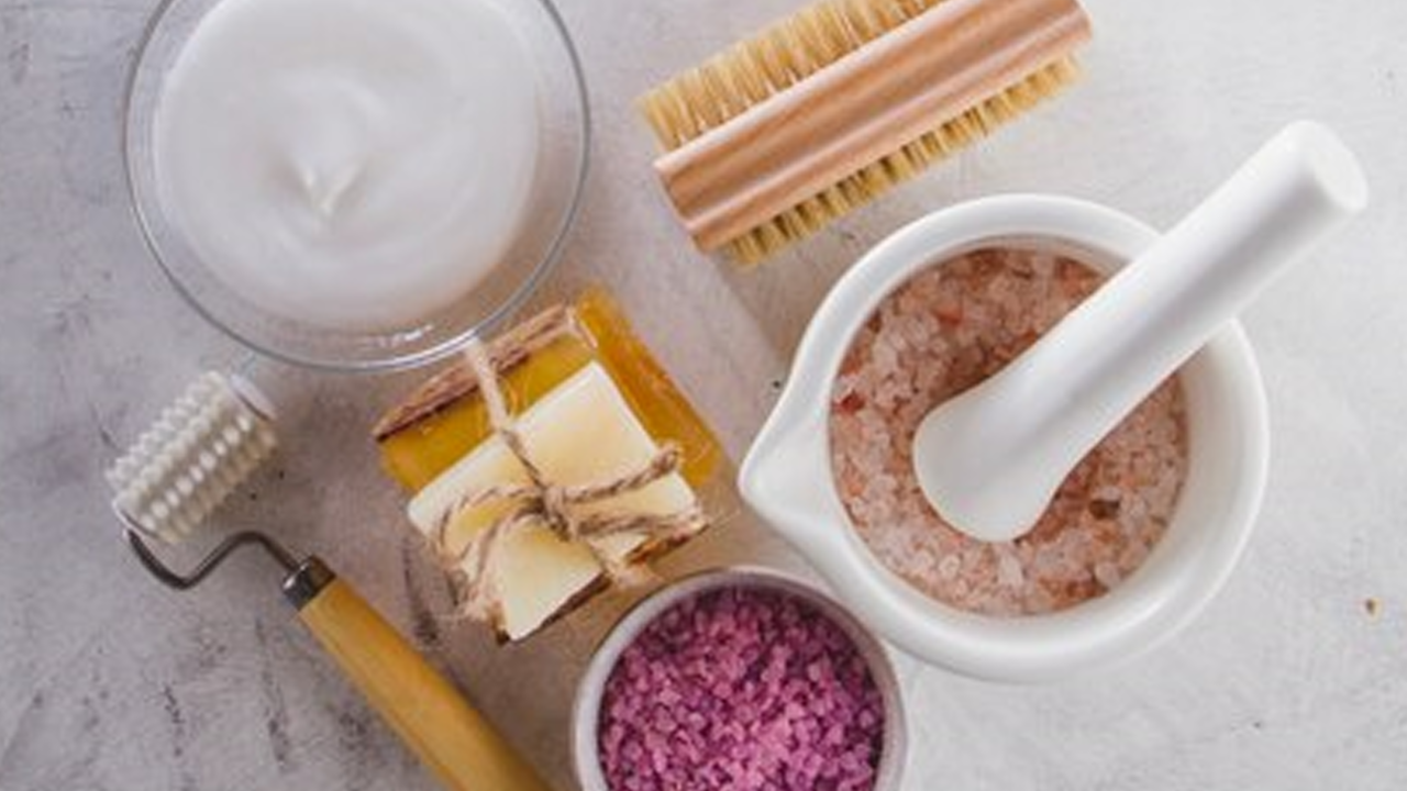 AHA/BHA Exfoliating Cleanser: Unveiling the Secrets to Clearer Skin